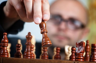 Wie investiere ich clever in Immobilien ohne viel Risiko?
